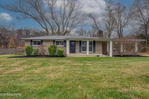 224 Waconda Dr, Knoxville, TN, 37920-6476 | Card Image