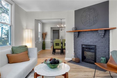 116 Woodview Ave, Norfolk, VA, 23505-1154 | Card Image