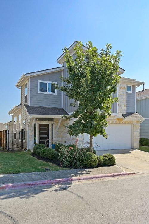 49-7104 Kane St, Austin, TX, 78741-4569 | Card Image