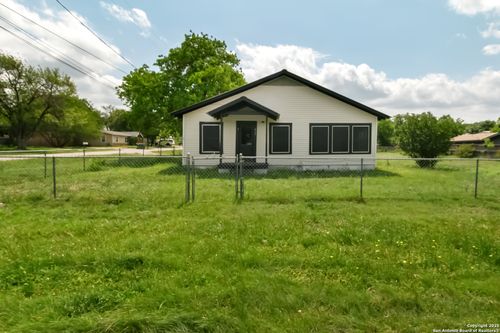 419 Avenue G, Marble Falls, TX, 78654-5846 | Card Image