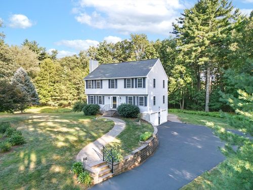 30 Arthur St, Holliston, MA, 01746-1598 | Card Image