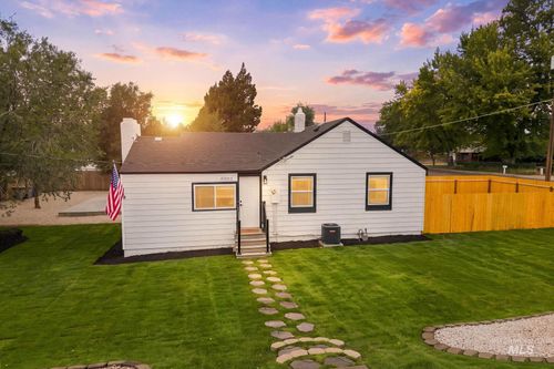 4803 W Targee St, Boise, ID, 83705-3656 | Card Image