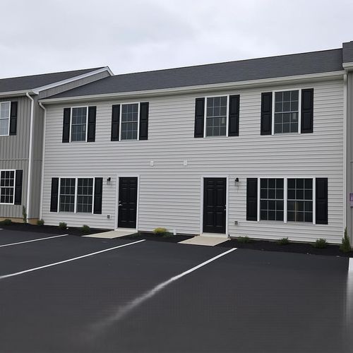 411 S Washington Ave, Pulaski, VA, 24301-6450 | Card Image