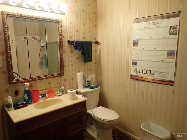 921 N Main St, House other with 3 bedrooms, 2 bathrooms and 3 parking in Weippe ID | Image 15