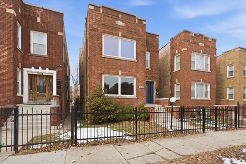 8026 Dobson Ave, CHICAGO, IL, 60619-4406 | Card Image