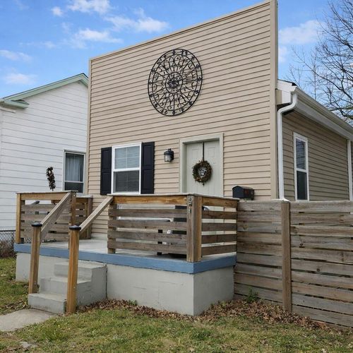 319 Elm St, Newport, KY, 41071-1243 | Card Image