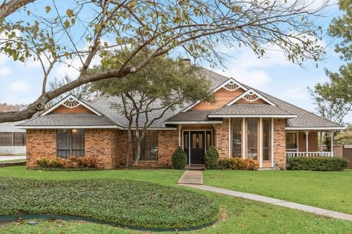 420 E Coachlight Trl, Rockwall, TX, 75087-2800 | Card Image
