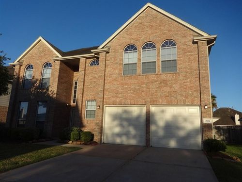 3931 Oak Plank Rd, Fresno, TX, 77545-8835 | Card Image