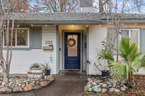 3105 Berkshire Way, Sacramento, CA, 95864-2701 | Card Image