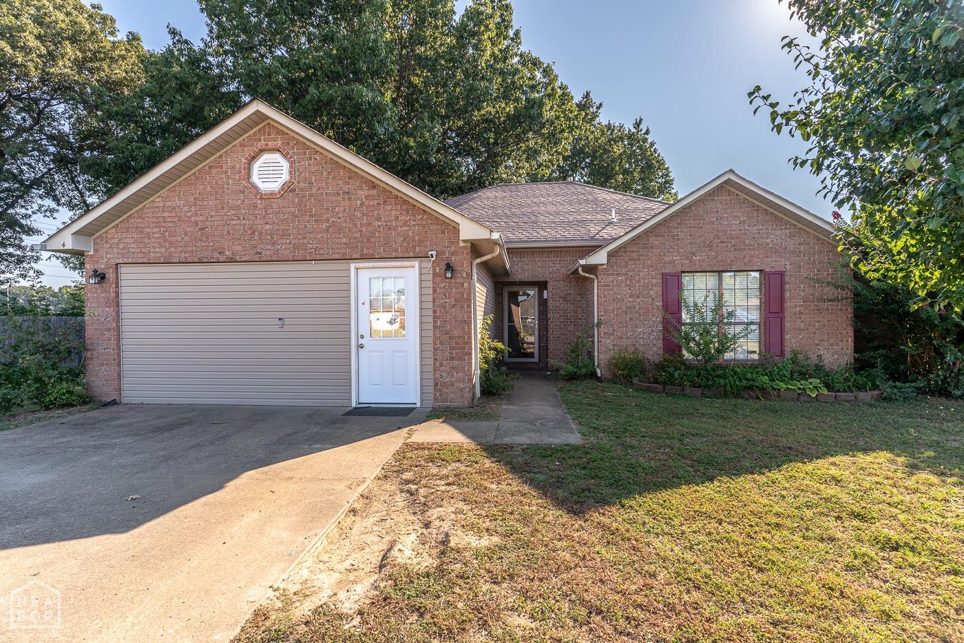 Brac Pl, Jonesboro, AR 72404