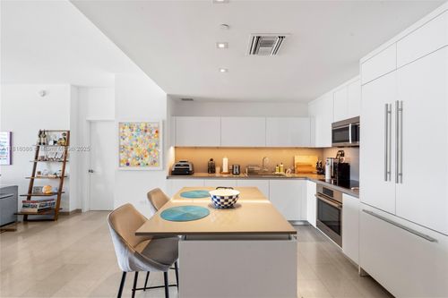 apt-1205-88 Sw 7th St, Miami, FL, 33130-3694 | Card Image