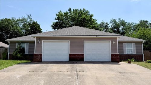 2413 & 2415 S 16th Street, Rogers, AR, 72758 | Card Image
