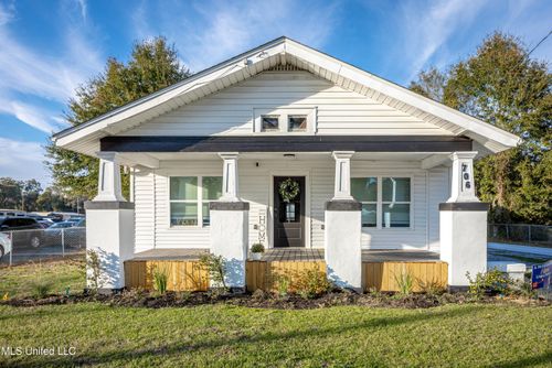 2-706 E Pass Road, Gulfport, MS, 39507 | Card Image