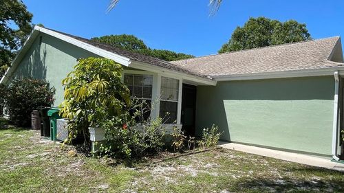 1437 Se Rivergreen Cir, Port St Lucie, FL, 34952-4130 | Card Image