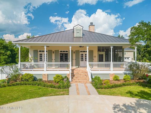 100 Mollere Drive, Waveland, MS, 39576 | Card Image