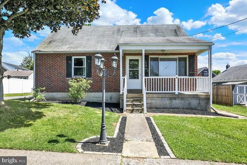 418 Egle Rd, READING, PA, 19601-1139 | Card Image