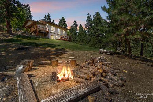 222 Rush Creek Rd, Boise, ID, 83716-2902 | Card Image