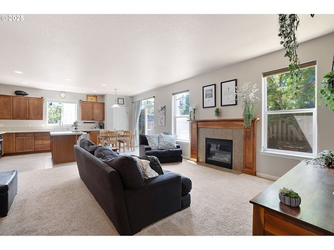2819 Se Pheasant Way, House other with 4 bedrooms, 3 bathrooms and 3 parking in Gresham OR | Image 16