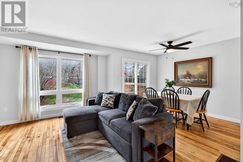 31 Circassion Dr, Dartmouth, NS, B2W4R2 | Card Image