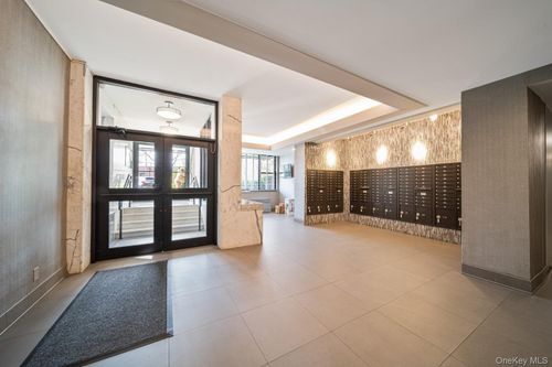 apt-11b-155 Ferris Ave, White Plains, NY, 10603-3442 | Card Image