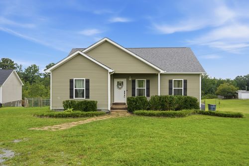 17036 Pond Cir, Bon Aqua, TN, 37025-3193 | Card Image
