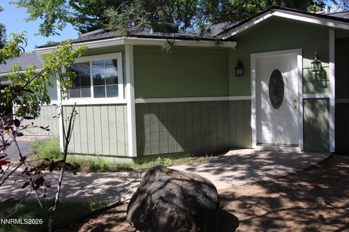 120 Andrew Ln, Reno, NV, 89521-9740 | Card Image
