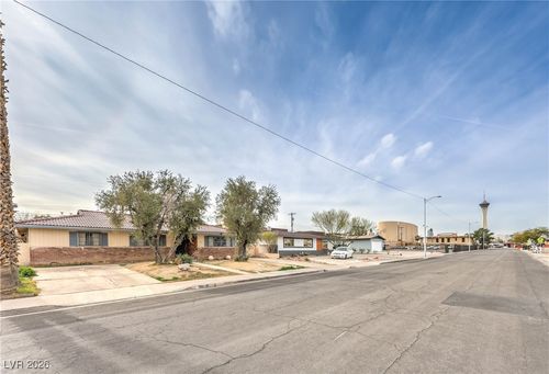 1316 Bonita Avenue, Las Vegas, NV, 89104 | Card Image