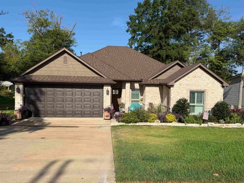 706 S Main, Henderson, TX, 75654-0000 | Card Image