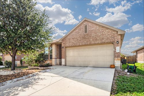 556 Moonwalker Trl, Buda, TX, 78610-3641 | Card Image