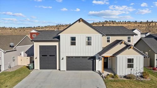 7031 Copper Sunset Drive, Billings, MT, 59106 | Card Image