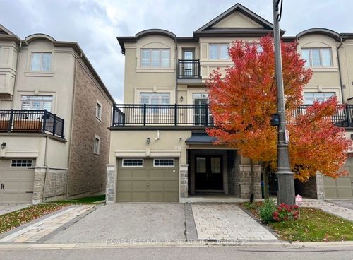 114 Puccini Dr, Richmond Hill, ON, L4E0W3 | Card Image