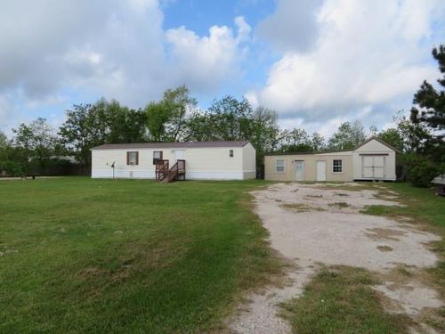 70 County Road 3479h, Cleveland, TX, 77327-2367 | Card Image
