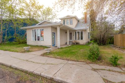 228 Main St, House detached with 3 bedrooms, 3 bathrooms and 2 parking in Turtleford SK | Image 1