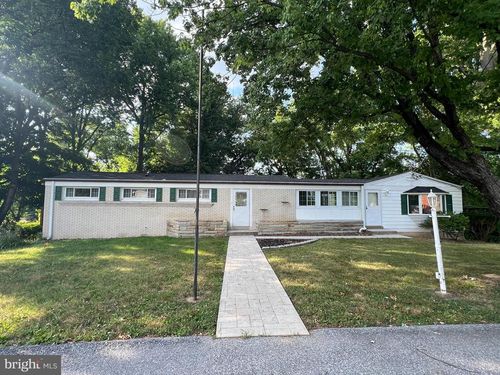 5136 Sunset Dr, HARRISBURG, PA, 17112-2436 | Card Image