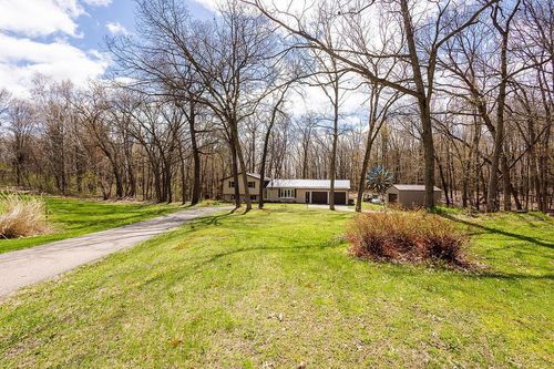 8305 Hillcrest Road, Sharon, WI, 54423 | Card Image