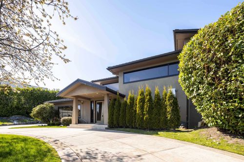 1109 Hillside Rd, West Vancouver, BC, V7S2G3 | Card Image