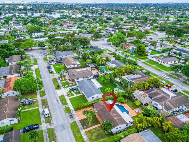 5701 Sw 109th Ave, House other with 3 bedrooms, 2 bathrooms and null parking in Miami FL | Image 3