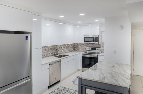 apt-1325-1890 W 56th St, Hialeah, FL, 33012-7371 | Card Image
