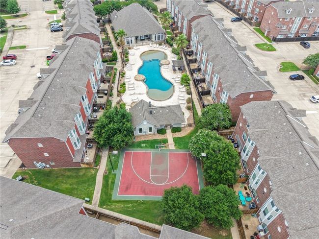 Drone / aerial view of a pool | Image 20