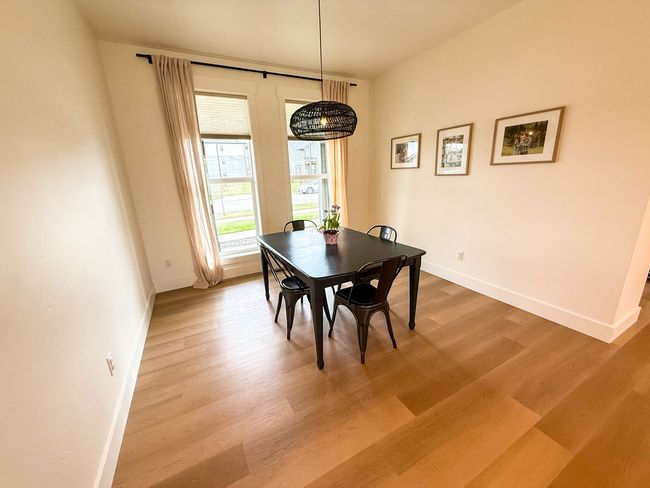 Dining Area | Image 27
