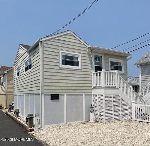 112 W Tide Way, Lavallette, NJ, 08735-1747 | Card Image