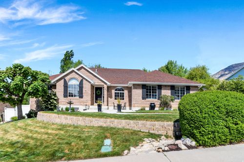 527 N 1180 E, Pleasant Grove, UT, 84062-2587 | Card Image