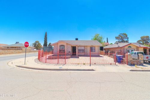 12056 Bellows Ct, El Paso, TX, 79936-6324 | Card Image