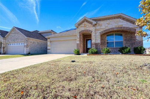 215 Olmstead Dr, Princeton, TX, 75407-5675 | Card Image