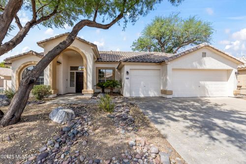 6861 W Rifle Way, Tucson, AZ, 85743-1053 | Card Image