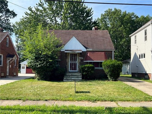 21670 Ivan Ave, Euclid, OH, 44123-3159 | Card Image