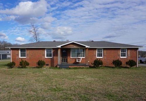 9547 Old Hillsboro Rd, Bon Aqua, TN, 37025-1525 | Card Image