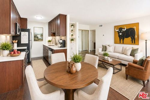 442-1750 Camino Palmero St, Los Angeles, CA, 90046-2985 | Card Image