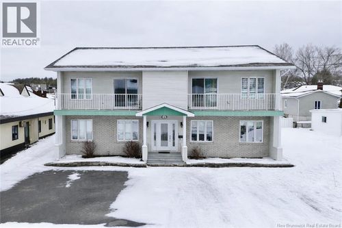 2 47e Ave, Edmundston, NB, E3V3B8 | Card Image