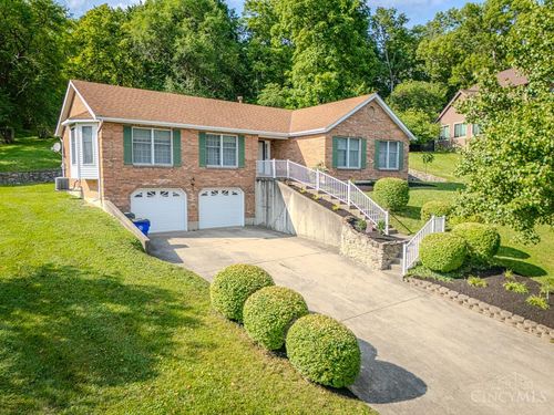 560 Leo Drive, Hamilton, OH, 45013 | Card Image
